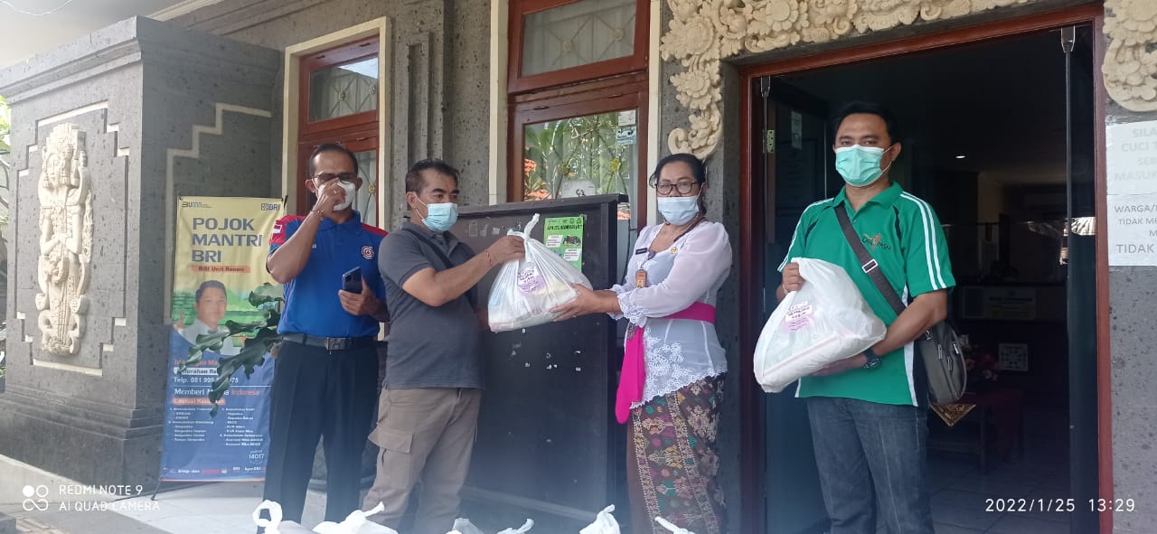 Penerimaan Bantuan Sembako dari Dinas Sosial Kota Denpasar 